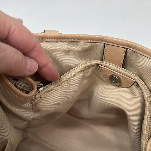 Coach, shoulder bag, and wristlet - Picture 6 of 11